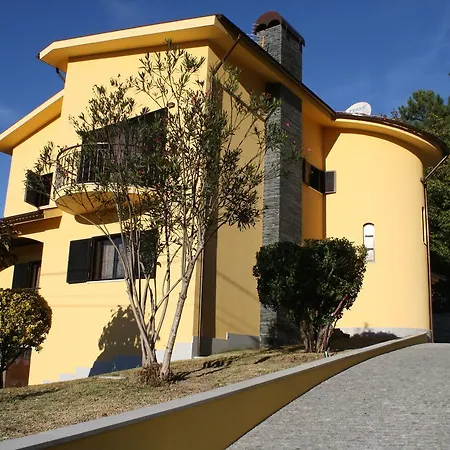 Amares Tatil Evi Bouro
